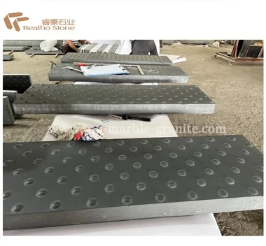 Svarte basalt taktile utleggere